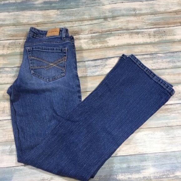 Aeropostale Denim - *Final* Aeropostale Short Chelsea Boot Cut Denim